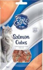 EGEO Cat Delicious Snack Salmon Cubes Kosteczki Łososia ze skórą Dorsza dla kota 50g