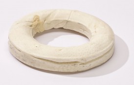 MACED Ring Prasowany Biały 13cm - Zdjęcie główne